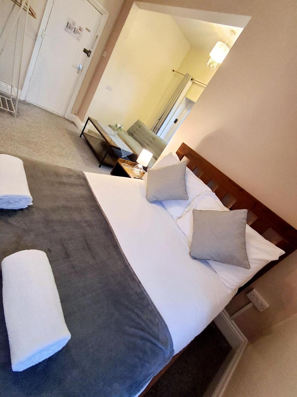 Inn By The Sea, Portsmouth, Parking Ev 22Kw Available Kültér fotó