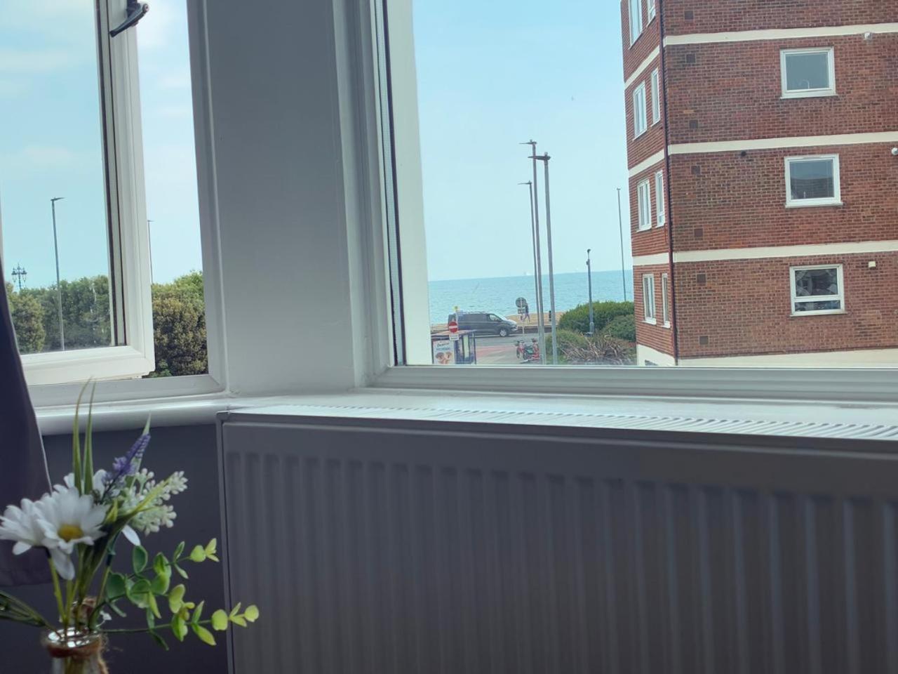 Inn By The Sea, Portsmouth, Parking Ev 22Kw Available Kültér fotó