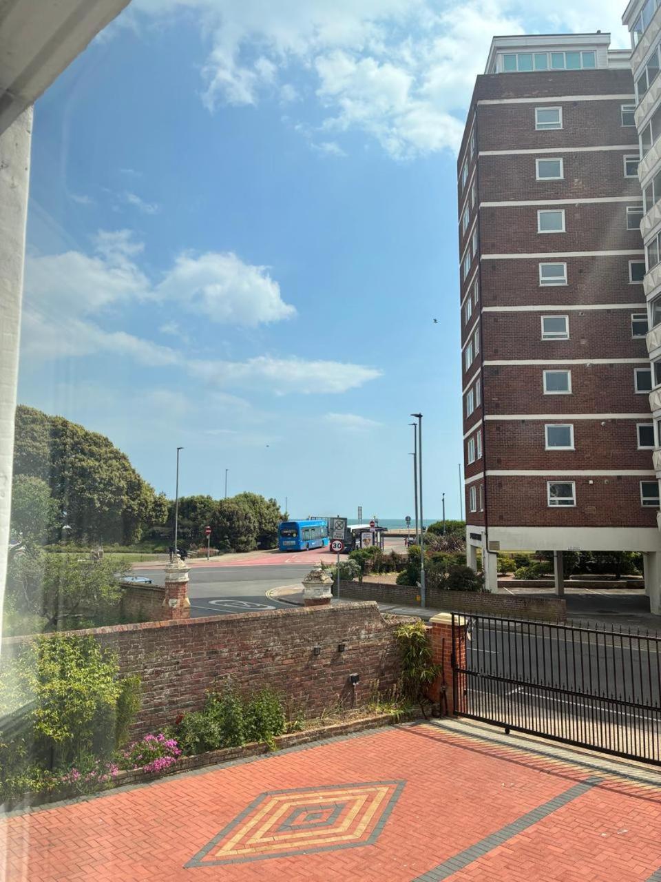 Inn By The Sea, Portsmouth, Parking Ev 22Kw Available Kültér fotó